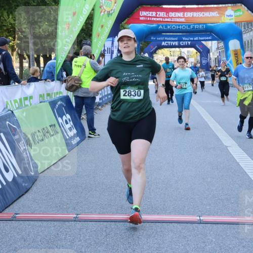 01.09.2024 - BARMER Alsterlauf Strokosch-Dieckow http://msf.ph/oto/6891280 01.09.2024 10:13:34 Ziel 2163, 2165, 2420, 2785, 2830, 3550, 3621, 4778, 4937 meine-sportfotos.de