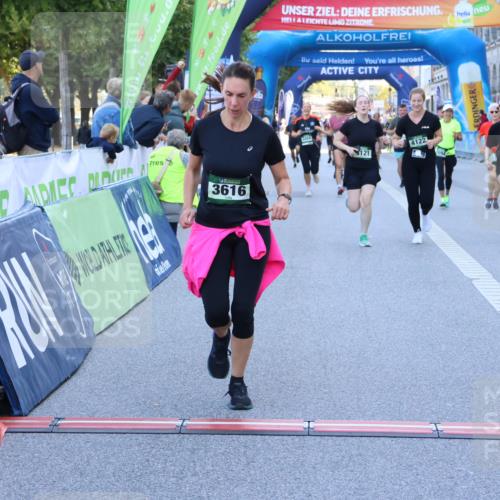 01.09.2024 - BARMER Alsterlauf Strokosch-Dieckow http://msf.ph/oto/6891322 01.09.2024 10:13:54 Ziel 2094, 2750, 2802, 3040, 3116, 3188, 3361, 3494, 3505, 3572, 3616, 4121, 4122 meine-sportfotos.de