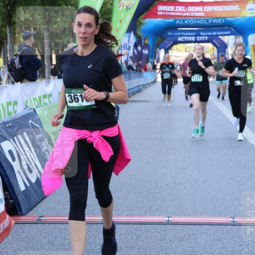 01.09.2024 - BARMER Alsterlauf Strokosch-Dieckow http://msf.ph/oto/6891328 01.09.2024 10:13:55 Ziel 2094, 2750, 2802, 3040, 3116, 3188, 3361, 3494, 3572, 3616, 3818, 4121, 4122 meine-sportfotos.de