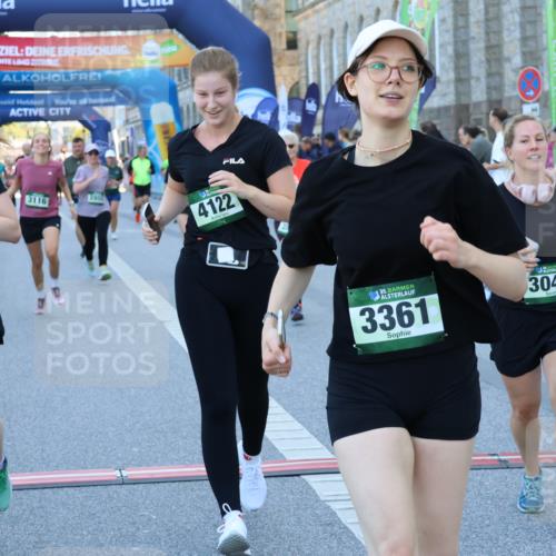 01.09.2024 - BARMER Alsterlauf Strokosch-Dieckow http://msf.ph/oto/6891337 01.09.2024 10:13:58 Ziel 2094, 2154, 2474, 2750, 2802, 3040, 3116, 3188, 3361, 3494, 3572, 3708, 3818, 4121, 4122, 5063 meine-sportfotos.de