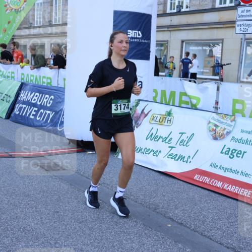 01.09.2024 - BARMER Alsterlauf Strokosch-Dieckow http://msf.ph/oto/6891350 01.09.2024 10:23:58 Ziel 3174, 3304, 5120 meine-sportfotos.de