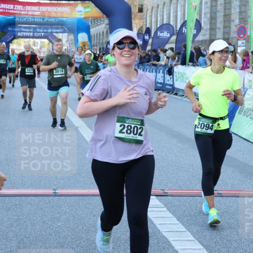 01.09.2024 - BARMER Alsterlauf Strokosch-Dieckow http://msf.ph/oto/6891351 01.09.2024 10:14:03 Ziel 2094, 2154, 2474, 2750, 2802, 3116, 3159, 3494, 3572, 3708, 3818, 4062, 4063, 5063, 8284, 8285 meine-sportfotos.de