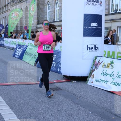 01.09.2024 - BARMER Alsterlauf Strokosch-Dieckow http://msf.ph/oto/6891356 01.09.2024 10:24:01 Ziel 3304, 3340 meine-sportfotos.de