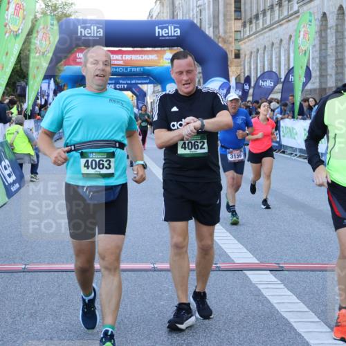 01.09.2024 - BARMER Alsterlauf Strokosch-Dieckow http://msf.ph/oto/6891371 01.09.2024 10:14:12 Ziel 2033, 2500, 2569, 2651, 2988, 2989, 3099, 3159, 3709, 4062, 4063, 4307, 4953, 4954, 8284, 8285 meine-sportfotos.de