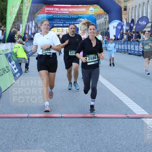 01.09.2024 - BARMER Alsterlauf Strokosch-Dieckow http://msf.ph/oto/6891402 01.09.2024 10:14:31 Ziel 2120, 2585, 2586, 2777, 2793, 3618, 3620, 4285, 4449, 4516, 4714, 5031, 5214, 5218, 5220 meine-sportfotos.de