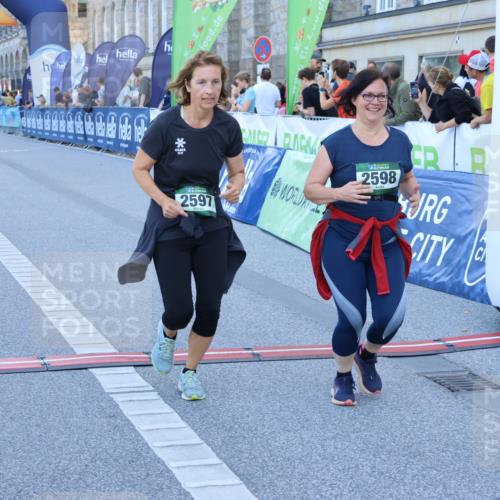 01.09.2024 - BARMER Alsterlauf Strokosch-Dieckow http://msf.ph/oto/6891407 01.09.2024 10:24:28 Ziel 2597, 2598, 2898, 3660 meine-sportfotos.de