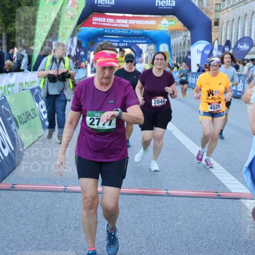 01.09.2024 - BARMER Alsterlauf Strokosch-Dieckow http://msf.ph/oto/6891433 01.09.2024 10:14:42 Ziel 2046, 2120, 2690, 2753, 2777, 3326, 3556, 3618, 3782, 3970, 4520, 4705, 5030, 5214 meine-sportfotos.de