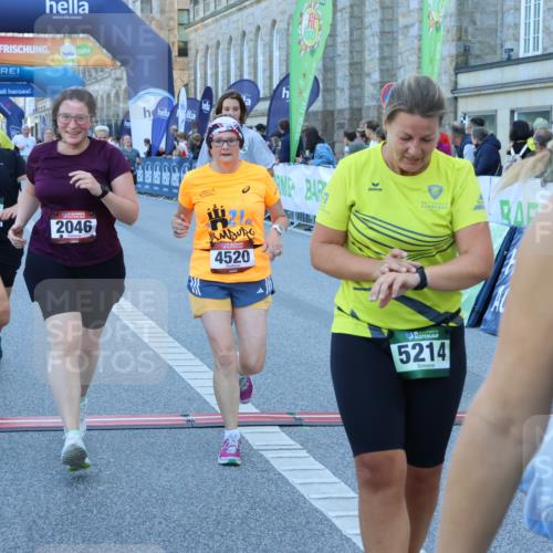 01.09.2024 - BARMER Alsterlauf Strokosch-Dieckow http://msf.ph/oto/6891434 01.09.2024 10:14:43 Ziel 2046, 2120, 2690, 2753, 2777, 3326, 3556, 3618, 3782, 3970, 4520, 4705, 5030, 5214 meine-sportfotos.de