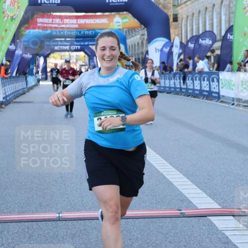 01.09.2024 - BARMER Alsterlauf Strokosch-Dieckow http://msf.ph/oto/6891435 01.09.2024 10:24:45 Ziel 2794, 3482, 3837 meine-sportfotos.de