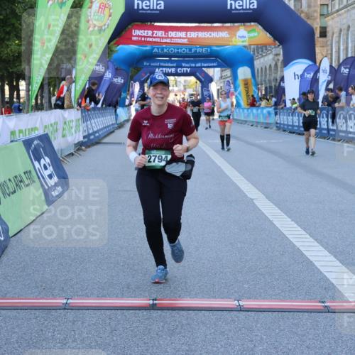 01.09.2024 - BARMER Alsterlauf Strokosch-Dieckow http://msf.ph/oto/6891438 01.09.2024 10:24:50 Ziel 2273, 2794, 3837, 8188, 8247 meine-sportfotos.de