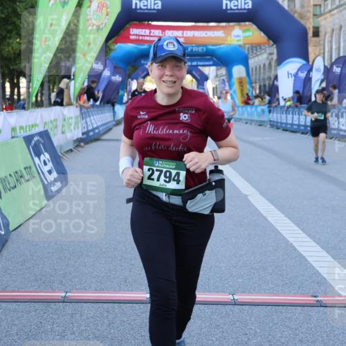 01.09.2024 - BARMER Alsterlauf Strokosch-Dieckow http://msf.ph/oto/6891446 01.09.2024 10:24:51 Ziel 2273, 2794, 3837, 8188, 8247 meine-sportfotos.de