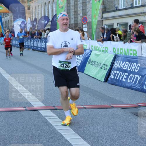 01.09.2024 - BARMER Alsterlauf Strokosch-Dieckow http://msf.ph/oto/6891454 01.09.2024 10:14:52 Ziel 2014, 2015, 2705, 3326, 3556, 3579, 4767, 5030, 5211, 8400 meine-sportfotos.de