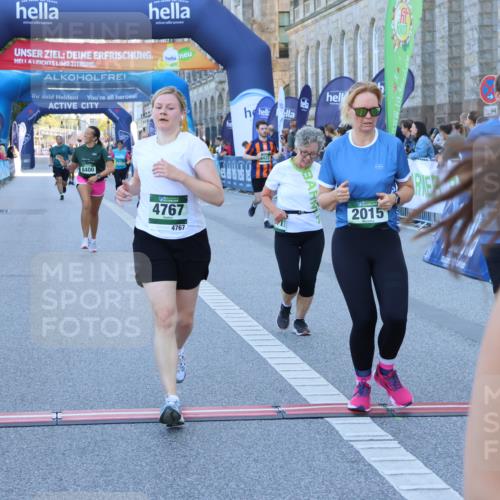 01.09.2024 - BARMER Alsterlauf Strokosch-Dieckow http://msf.ph/oto/6891470 01.09.2024 10:14:59 Ziel 2014, 2015, 2705, 3579, 4422, 4767, 5019, 5211, 8015, 8400 meine-sportfotos.de