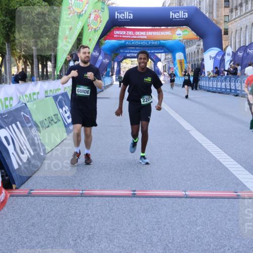 01.09.2024 - BARMER Alsterlauf Strokosch-Dieckow http://msf.ph/oto/6891501 01.09.2024 10:25:20 Ziel 2201, 2240, 8291 meine-sportfotos.de