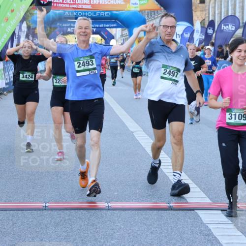 01.09.2024 - BARMER Alsterlauf Strokosch-Dieckow http://msf.ph/oto/6891515 01.09.2024 10:15:22 Ziel 2493, 2497, 2529, 3108, 3109, 3258, 3424, 4340, 4484, 4526, 4701, 5217 meine-sportfotos.de