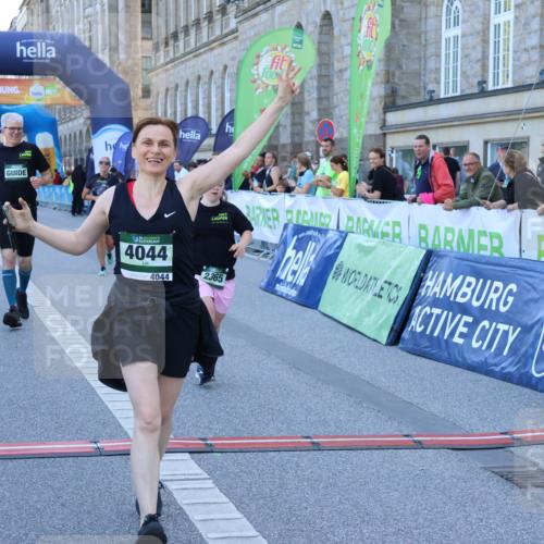 01.09.2024 - BARMER Alsterlauf Strokosch-Dieckow http://msf.ph/oto/6891526 01.09.2024 10:25:33 Ziel 2365, 4044, 5069 meine-sportfotos.de