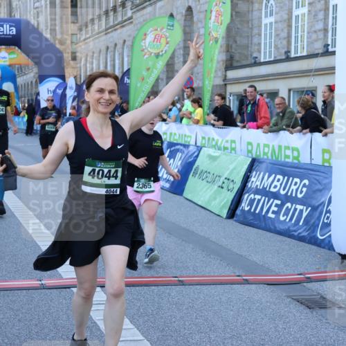 01.09.2024 - BARMER Alsterlauf Strokosch-Dieckow http://msf.ph/oto/6891528 01.09.2024 10:25:33 Ziel 2365, 4044, 5069 meine-sportfotos.de