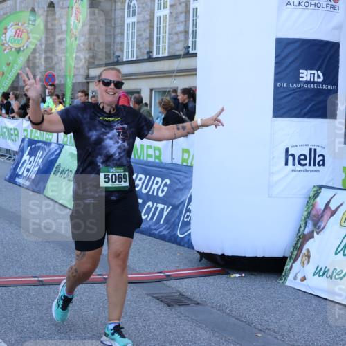 01.09.2024 - BARMER Alsterlauf Strokosch-Dieckow http://msf.ph/oto/6891549 01.09.2024 10:25:39 Ziel 2859, 5069 meine-sportfotos.de