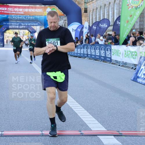 01.09.2024 - BARMER Alsterlauf Strokosch-Dieckow http://msf.ph/oto/6891569 01.09.2024 10:26:04 Ziel 2601, 4613, 4893, 4894 meine-sportfotos.de