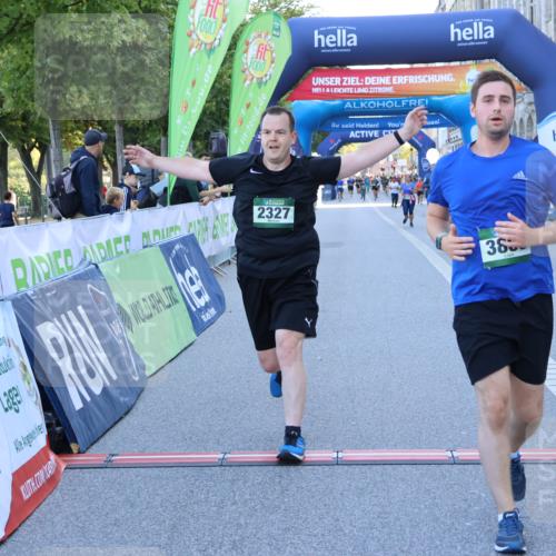 01.09.2024 - BARMER Alsterlauf Strokosch-Dieckow http://msf.ph/oto/6891583 01.09.2024 10:15:50 Ziel 2327, 2636, 3254, 3309, 3659, 3734, 3866, 4990 meine-sportfotos.de