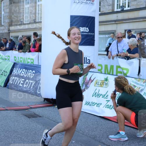 01.09.2024 - BARMER Alsterlauf Strokosch-Dieckow http://msf.ph/oto/6891598 01.09.2024 10:15:56 Ziel 2065, 3309, 4990, 8052, 8378 meine-sportfotos.de
