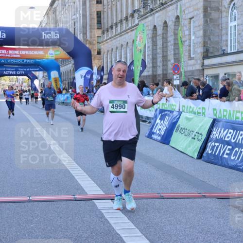 01.09.2024 - BARMER Alsterlauf Strokosch-Dieckow http://msf.ph/oto/6891600 01.09.2024 10:15:57 Ziel 2065, 3309, 4990, 8052, 8378 meine-sportfotos.de