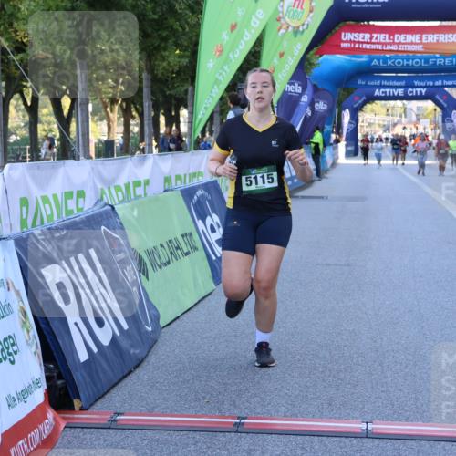 01.09.2024 - BARMER Alsterlauf Strokosch-Dieckow http://msf.ph/oto/6891611 01.09.2024 10:26:44 Ziel 2003, 3651, 3765, 5115 meine-sportfotos.de
