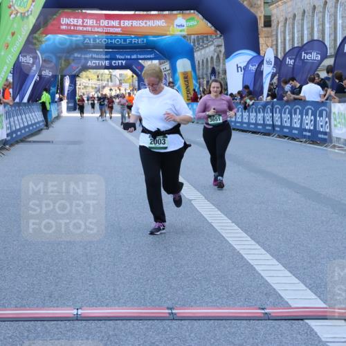 01.09.2024 - BARMER Alsterlauf Strokosch-Dieckow http://msf.ph/oto/6891617 01.09.2024 10:26:47 Ziel 2003, 3651, 3765, 5115 meine-sportfotos.de