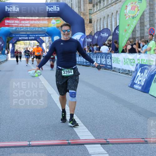 01.09.2024 - BARMER Alsterlauf Strokosch-Dieckow http://msf.ph/oto/6891639 01.09.2024 10:26:58 Ziel 3394, 8004, 8313 meine-sportfotos.de