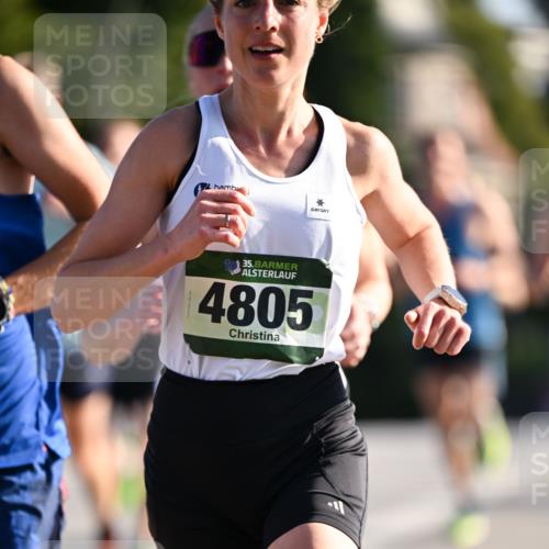 01.09.2024 - BARMER Alsterlauf Dr. Thomas Lammeyer http://msf.ph/oto/6891682 01.09.2024 09:22:28 Laufen 1035, 4805 meine-sportfotos.de