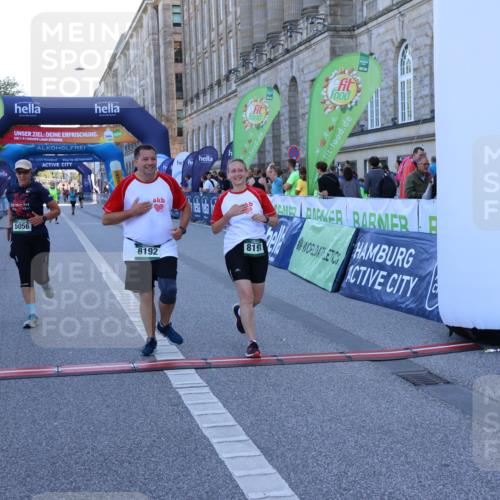 01.09.2024 - BARMER Alsterlauf Strokosch-Dieckow http://msf.ph/oto/6891823 01.09.2024 10:27:21 Ziel 5056, 8191, 8192, 8193 meine-sportfotos.de
