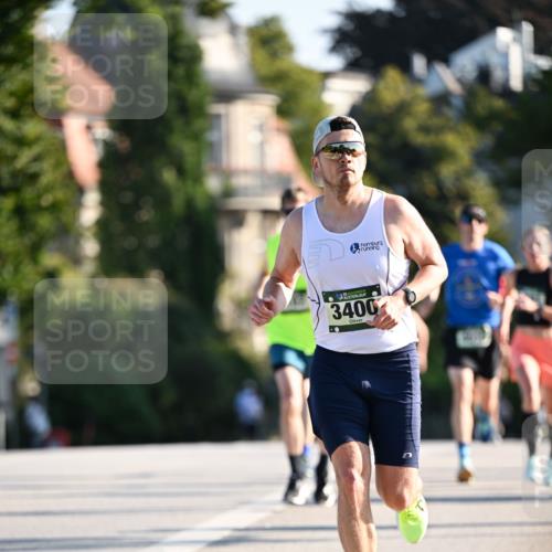 01.09.2024 - BARMER Alsterlauf Dr. Thomas Lammeyer http://msf.ph/oto/6891834 01.09.2024 09:22:57 Laufen 3400 meine-sportfotos.de