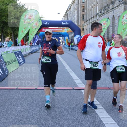 01.09.2024 - BARMER Alsterlauf Strokosch-Dieckow http://msf.ph/oto/6891863 01.09.2024 10:27:23 Ziel 2158, 5056, 8191, 8192, 8193 meine-sportfotos.de