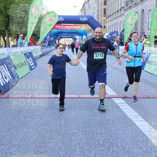 01.09.2024 - BARMER Alsterlauf Strokosch-Dieckow http://msf.ph/oto/6892120 01.09.2024 10:27:40 Ziel 2119, 4774, 4775, 5013, 5078 meine-sportfotos.de