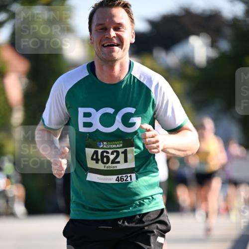 01.09.2024 - BARMER Alsterlauf Dr. Thomas Lammeyer http://msf.ph/oto/6892408 01.09.2024 09:24:42 Laufen 35, 4621, 4621 meine-sportfotos.de