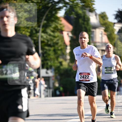 01.09.2024 - BARMER Alsterlauf Dr. Thomas Lammeyer http://msf.ph/oto/6892414 01.09.2024 09:24:44 Laufen 8236, 2422, 4840 meine-sportfotos.de