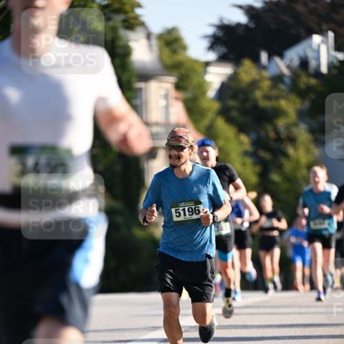 01.09.2024 - BARMER Alsterlauf Dr. Thomas Lammeyer http://msf.ph/oto/6892577 01.09.2024 09:25:11 Laufen 3400, 5196 meine-sportfotos.de