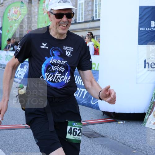 01.09.2024 - BARMER Alsterlauf Strokosch-Dieckow http://msf.ph/oto/6892651 01.09.2024 10:28:30 Ziel 4620, 4917 meine-sportfotos.de