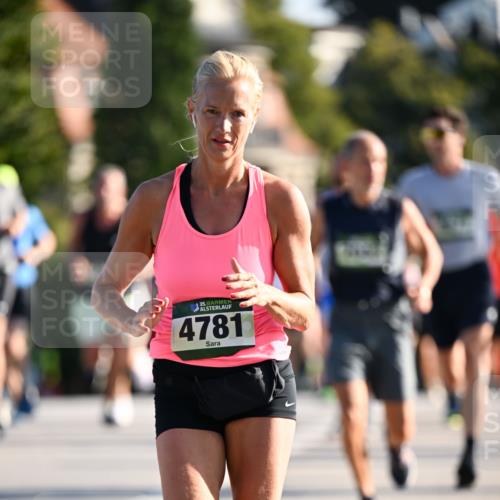 01.09.2024 - BARMER Alsterlauf Dr. Thomas Lammeyer http://msf.ph/oto/6892733 01.09.2024 09:25:36 Laufen 35, 4781 meine-sportfotos.de