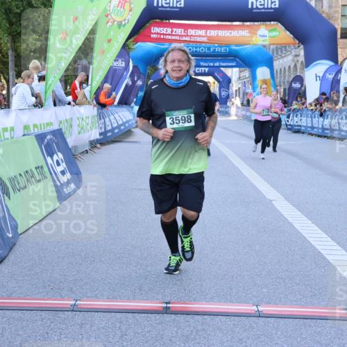01.09.2024 - BARMER Alsterlauf Strokosch-Dieckow http://msf.ph/oto/6892752 01.09.2024 10:28:48 Ziel 2031, 2780, 2928, 2929, 3589, 3598 meine-sportfotos.de