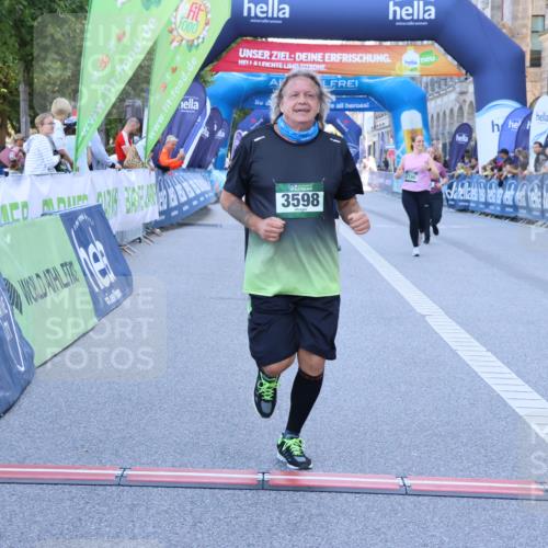 01.09.2024 - BARMER Alsterlauf Strokosch-Dieckow http://msf.ph/oto/6892764 01.09.2024 10:28:48 Ziel 2031, 2780, 2928, 2929, 3589, 3598 meine-sportfotos.de