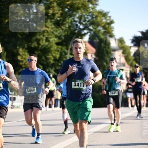 01.09.2024 - BARMER Alsterlauf Dr. Thomas Lammeyer http://msf.ph/oto/6892860 01.09.2024 09:25:57 Laufen 5060, 3411, 3941 meine-sportfotos.de