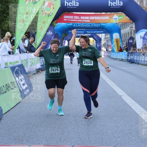 01.09.2024 - BARMER Alsterlauf Strokosch-Dieckow http://msf.ph/oto/6892886 01.09.2024 10:28:57 Ziel 2031, 2780, 2928, 2929, 3589 meine-sportfotos.de