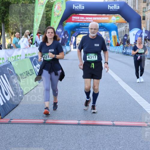 01.09.2024 - BARMER Alsterlauf Strokosch-Dieckow http://msf.ph/oto/6892996 01.09.2024 10:29:15 Ziel 2048, 3991, 4317, 4318 meine-sportfotos.de