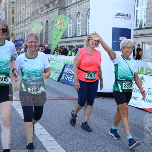 01.09.2024 - BARMER Alsterlauf Strokosch-Dieckow http://msf.ph/oto/6893355 01.09.2024 10:30:01 Ziel 2804, 2805, 2806, 2807, 2812 meine-sportfotos.de