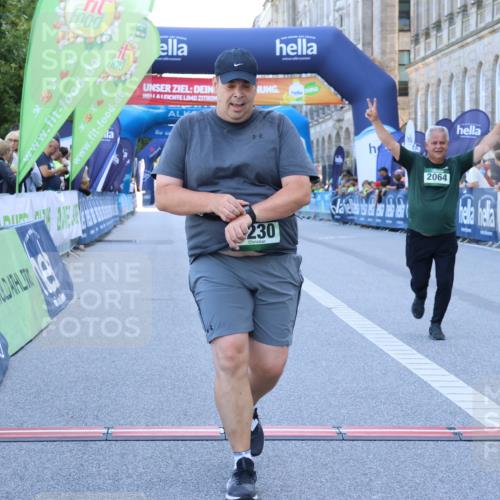 01.09.2024 - BARMER Alsterlauf Strokosch-Dieckow http://msf.ph/oto/6893460 01.09.2024 10:30:40 Ziel 2064, 2230 meine-sportfotos.de