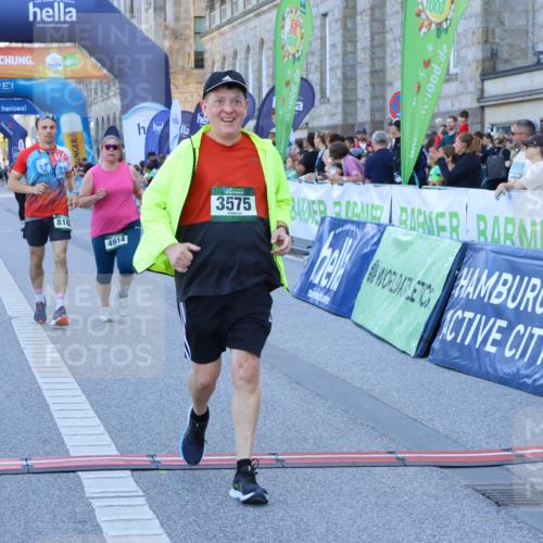 01.09.2024 - BARMER Alsterlauf Strokosch-Dieckow http://msf.ph/oto/6893784 01.09.2024 10:31:58 Ziel 3575, 4914, 5103, 8152, 8183 meine-sportfotos.de