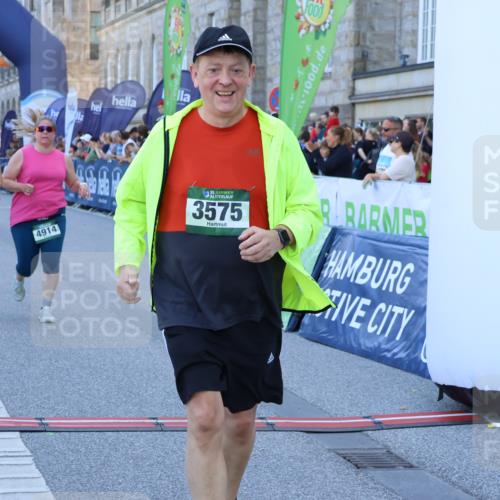 01.09.2024 - BARMER Alsterlauf Strokosch-Dieckow http://msf.ph/oto/6893822 01.09.2024 10:31:59 Ziel 3575, 4914, 5103, 8152, 8183 meine-sportfotos.de