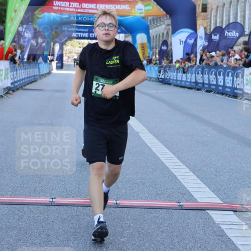 01.09.2024 - BARMER Alsterlauf Strokosch-Dieckow http://msf.ph/oto/6894035 01.09.2024 10:32:25 Ziel 2730 meine-sportfotos.de