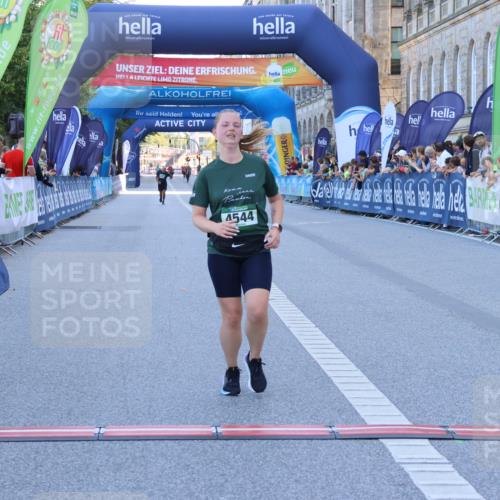 01.09.2024 - BARMER Alsterlauf Strokosch-Dieckow http://msf.ph/oto/6894094 01.09.2024 10:33:06 Ziel 4544 meine-sportfotos.de